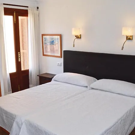 4 Bedroom Gorgeous In Picafort